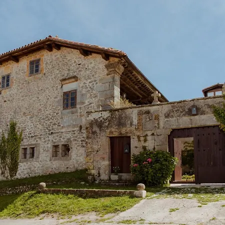 La Casa Del Púlpito Novales