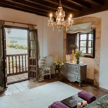 La Casa Del Púlpito * Novales